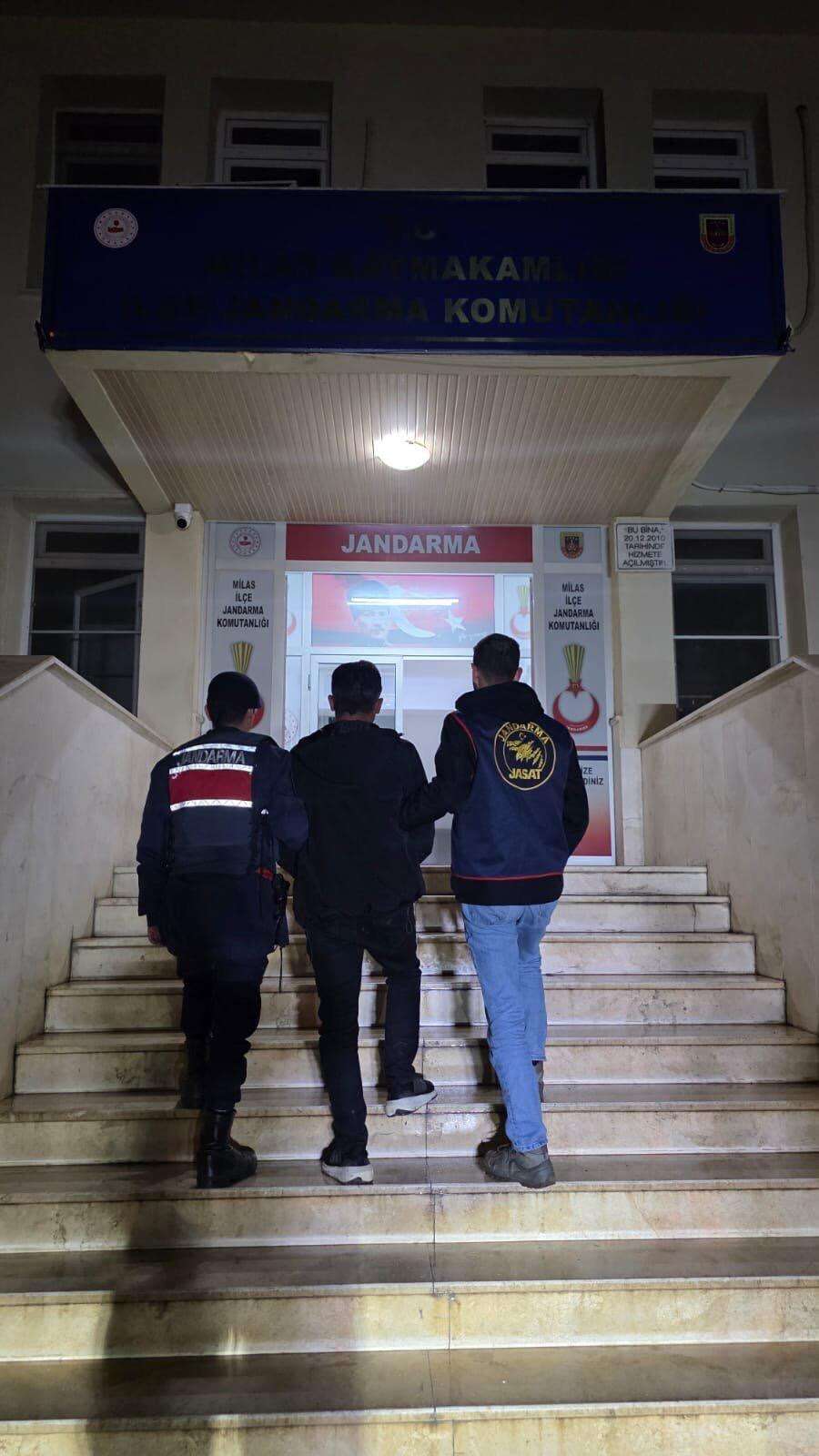 Muğla Jandarma’dan Yoğun Denetim: 1 Haftada 80 Şüpheli Yakalandı, 25’i Tutuklandı 5